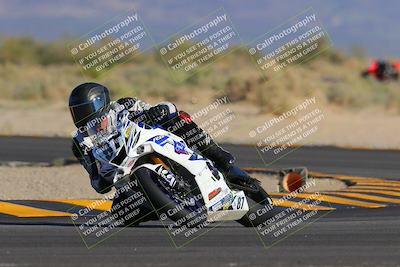 media/Oct-29-2022-CVMA (Sat) [[14c0aa3b66]]/Race 8 Supersport Middleweight/Folder 2/